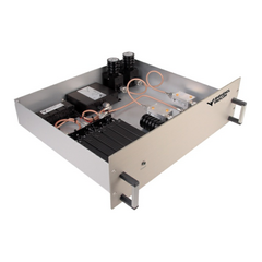 PRO-COM150-HDAR-2/...
2-Channel 19" 3 HU Single Tray Combining System
An integrated single tray combining solution housing a 2-channel
hybrid TX hybrid combiner, duplex filter, active RX multicouplers
and preselector.
Minimal rack space required - only 3 HU.
DESCRIPTION
Compatible with digital 6.25 kHz channel spacing.
Single TX isolators fitted as standard (dual isolators available as
option).
2 RX ports as standard (4 ports available as option).
Please specify TX / RX frequencies when ordering
