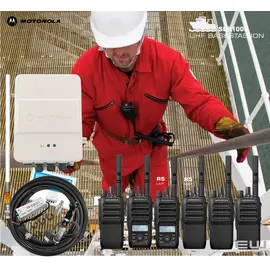 Motorola SLR1000 UHF Ombord Basestasjon - Komplett løsning