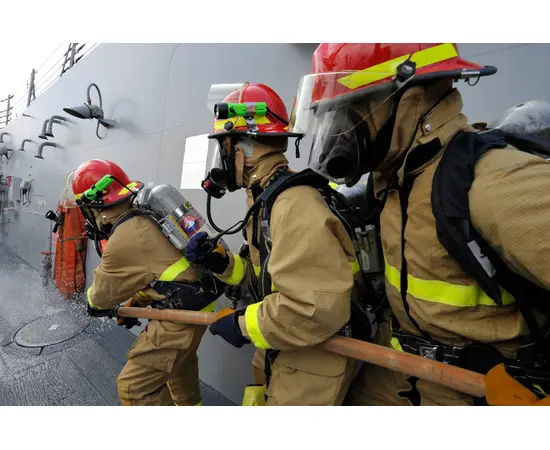 ENTEL FIREFIGHTER SOLAS MED 5.20 COMPLIANT ENTEL DT844FF - VHF analog - Atex IIBDT944FF - VHF analog - Atex IICDT885FF - UHF analog & digital - Atex IIBDT985FF - UHF analog & digital - Atex IIC