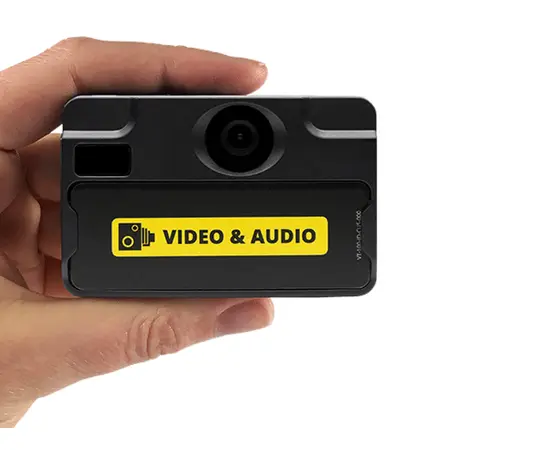 Motorola VB100 BWC - Lightweight wearable camera for retail applications